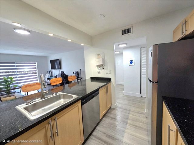 7477 SW 82nd St C115, Miami, FL 33143