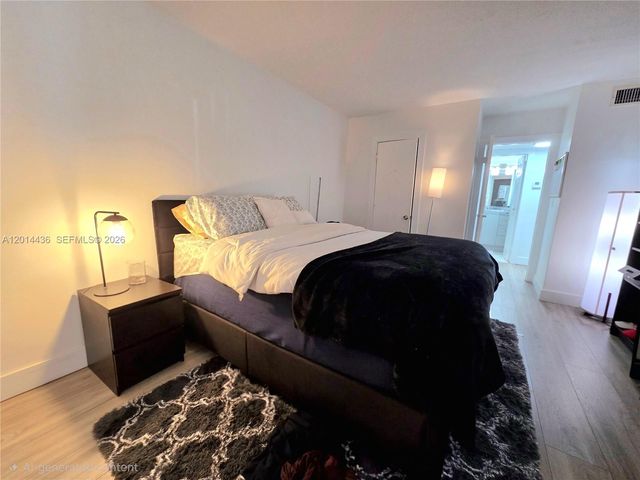 7477 SW 82nd St C115, Miami, FL 33143