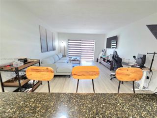 7477 SW 82nd St C115, Miami, FL 33143
