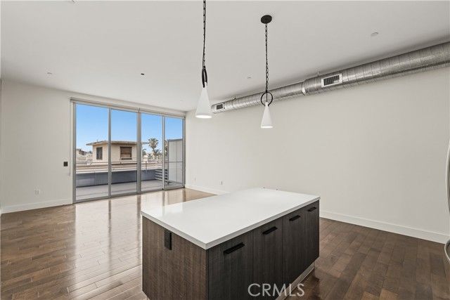 433 Pine 408, Long Beach, CA 90802