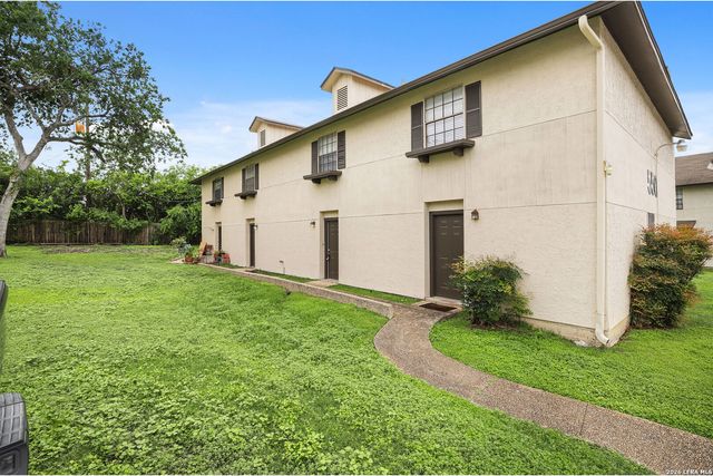 550 Dukeway, Universal City, TX 78148