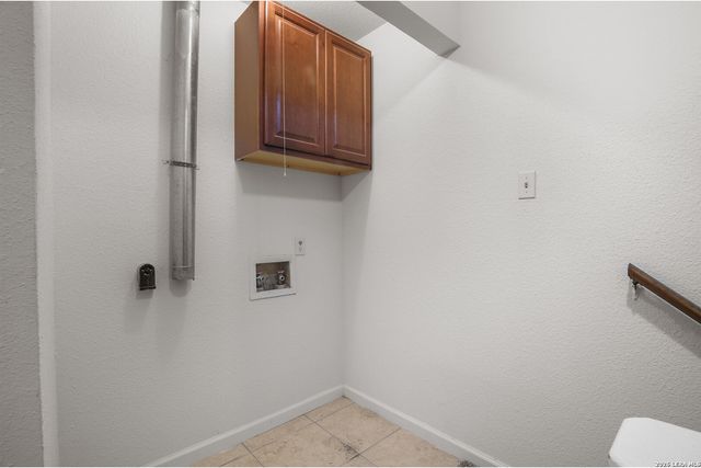 550 Dukeway, Universal City, TX 78148