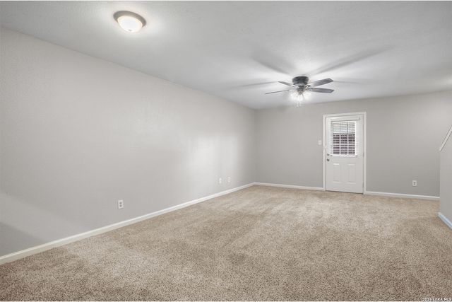 550 Dukeway, Universal City, TX 78148