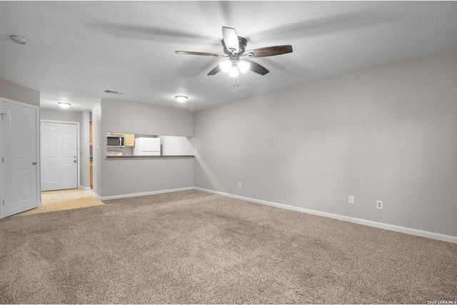 550 Dukeway, Universal City, TX 78148