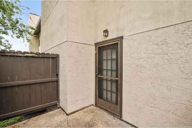 550 Dukeway, Universal City, TX 78148