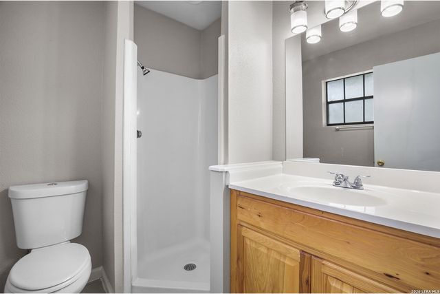 550 Dukeway, Universal City, TX 78148