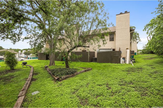 550 Dukeway, Universal City, TX 78148