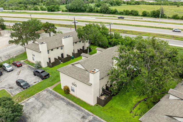 550 Dukeway, Universal City, TX 78148