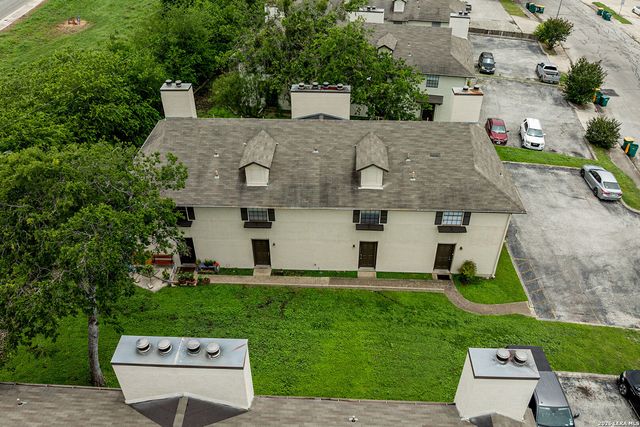550 Dukeway, Universal City, TX 78148