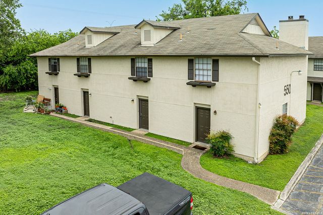 550 Dukeway, Universal City, TX 78148
