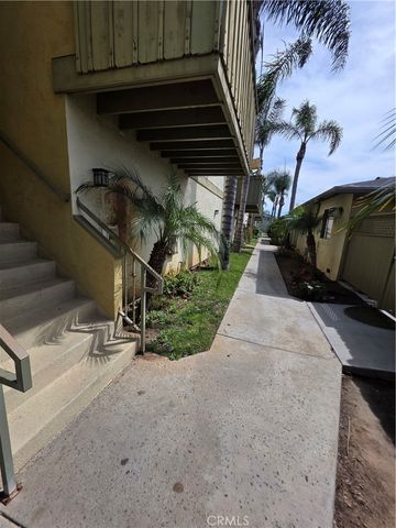 201 Twin Oaks 2, Chula Vista, CA 91910