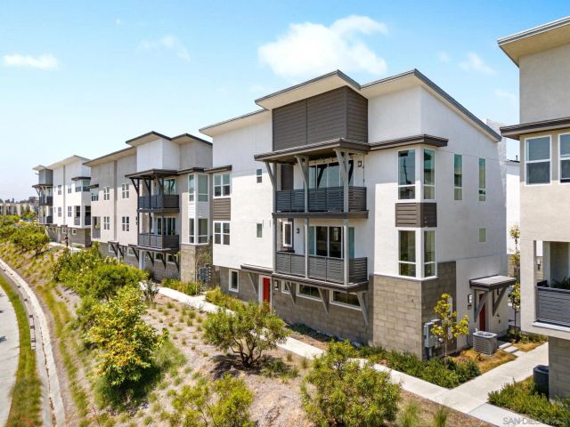 10443 Newbliss Way, San Diego, CA 92126