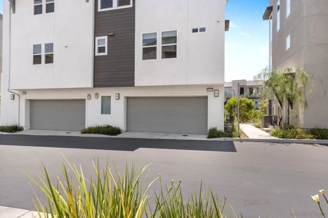 10443 Newbliss Way, San Diego, CA 92126