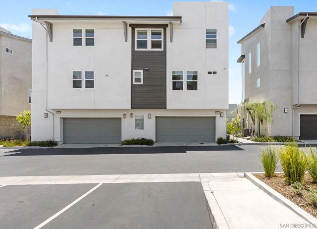 10443 Newbliss Way, San Diego, CA 92126