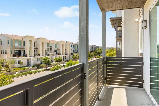 10443 Newbliss Way, San Diego, CA 92126