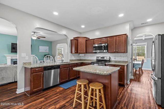 202 Seneca Court, Holly Ridge, NC 28445