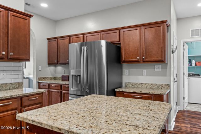 202 Seneca Court, Holly Ridge, NC 28445