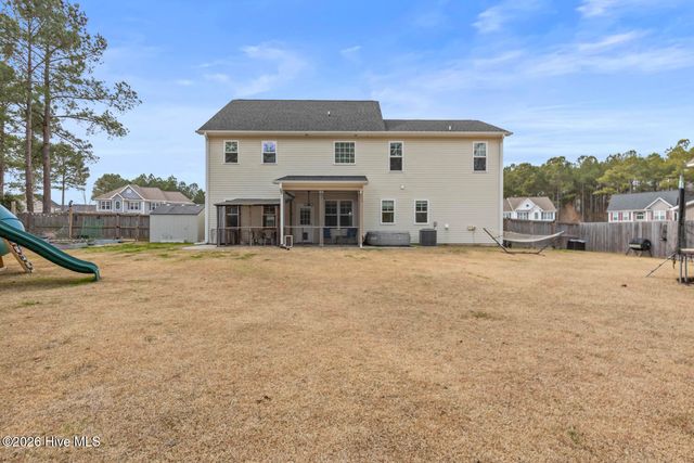 202 Seneca Court, Holly Ridge, NC 28445