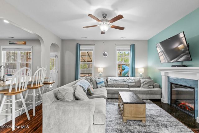 202 Seneca Court, Holly Ridge, NC 28445