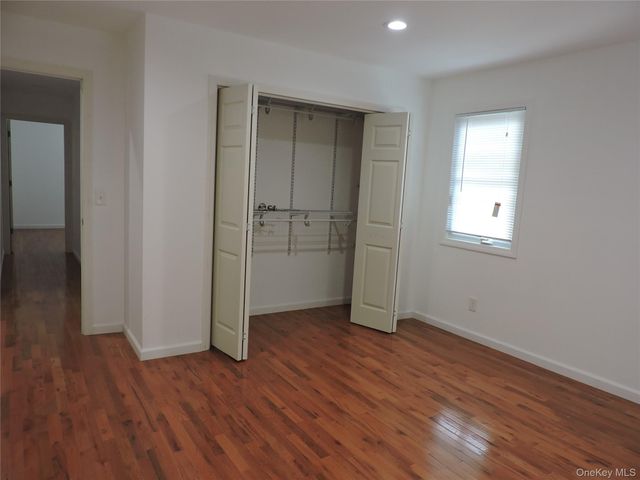 9 Bainbridge Street, Roosevelt, NY 11575