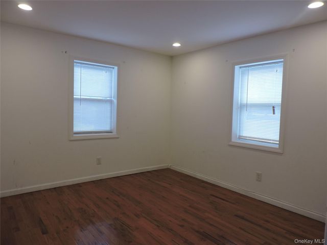 9 Bainbridge Street, Roosevelt, NY 11575