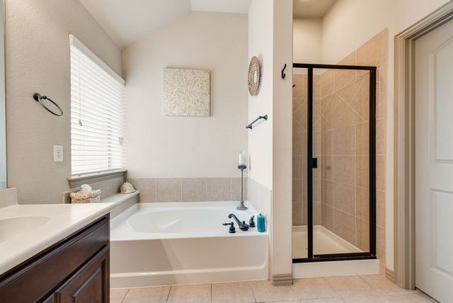 3821 Regent Street, Midlothian, TX 76065