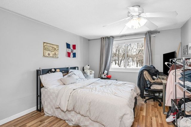 175 Willard St 9, Lowell, MA 01850