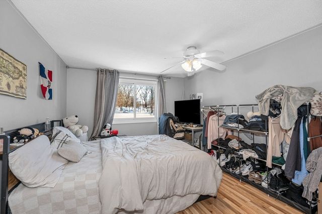 175 Willard St 9, Lowell, MA 01850