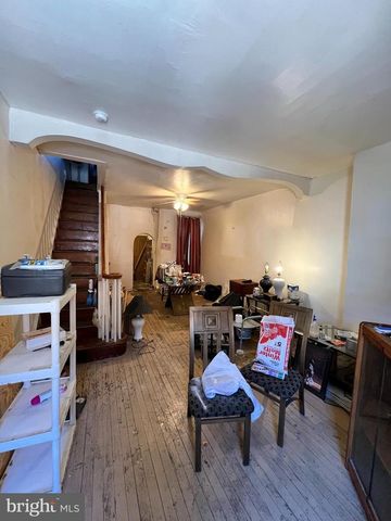 2735 N TAYLOR ST, Philadelphia, PA 19132