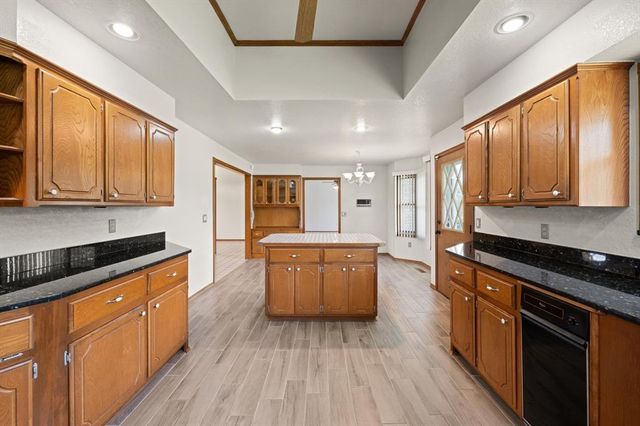 4201 Saint Croix Drive, Edmond, OK 73025