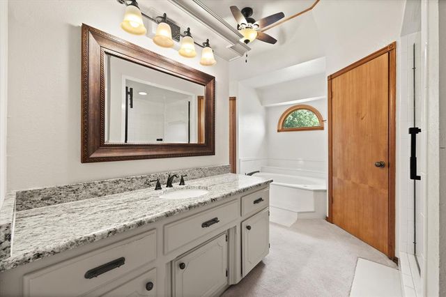 4201 Saint Croix Drive, Edmond, OK 73025