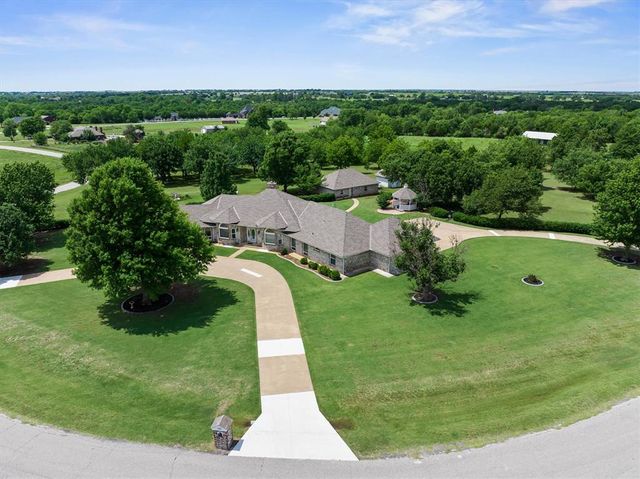 4201 Saint Croix Drive, Edmond, OK 73025