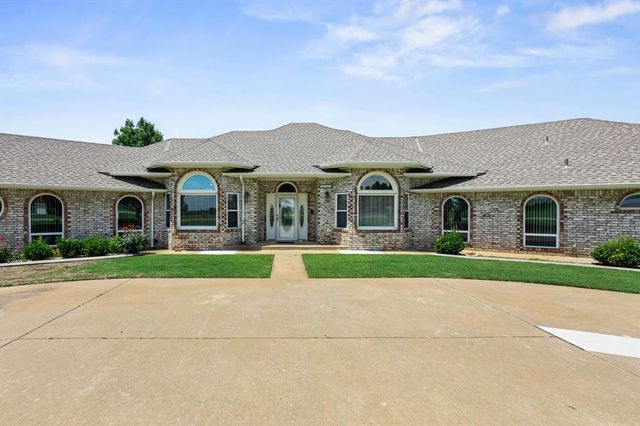 4201 Saint Croix Drive, Edmond, OK 73025