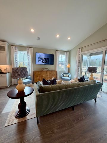 1603 Blue Moon Dr, Hardeeville, SC 29927