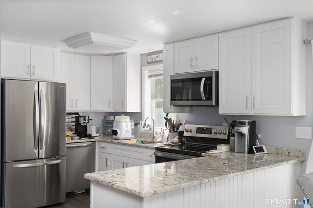 19 Thompson Pike, Killingly, CT 06241