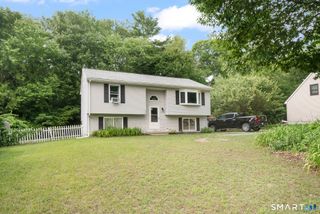 19 Thompson Pike, Killingly, CT 06241