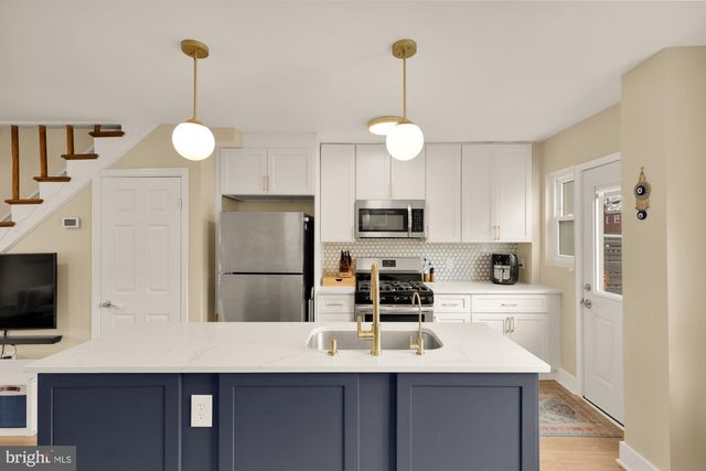 625 KENSINGTON PL NE, Washington, DC 20011