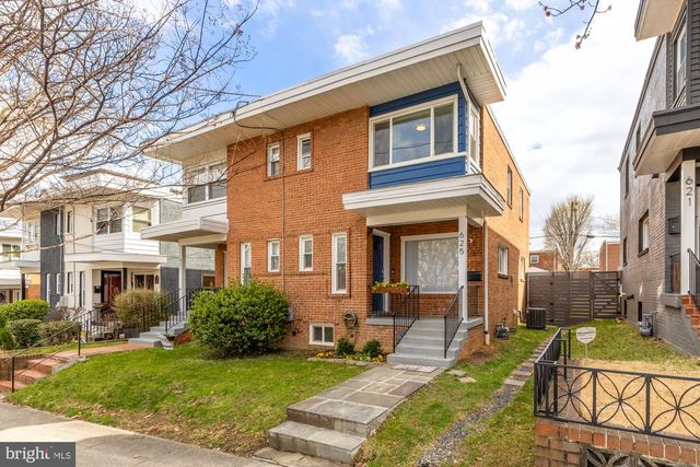 625 KENSINGTON PL NE, Washington, DC 20011