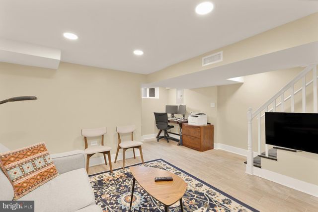 625 KENSINGTON PL NE, Washington, DC 20011