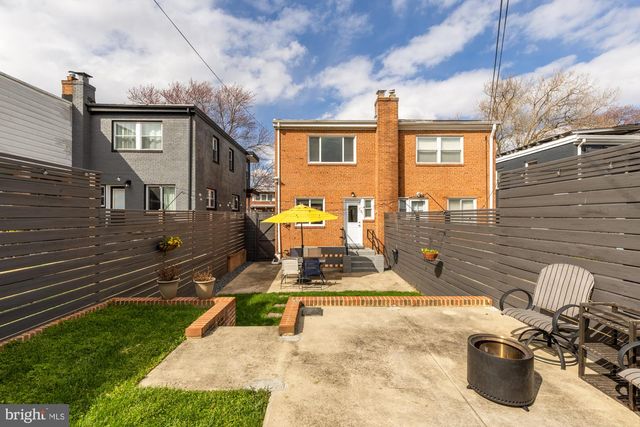 625 KENSINGTON PL NE, Washington, DC 20011