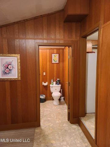 112 Lott Road, Perkinston, MS 39573