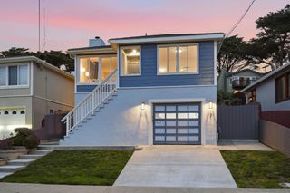 131 Pacific Avenue, Pacifica, CA 94044