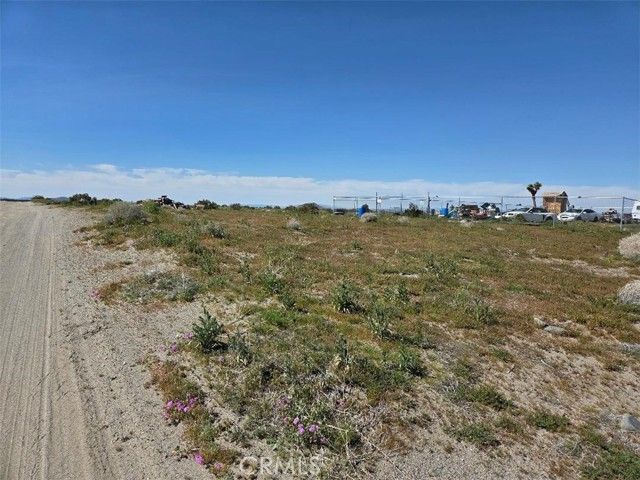 4454 Sandstone, Phelan, CA 92371