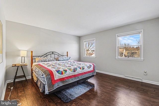 2404 RYE CIRCLE, Mechanicsburg, PA 17055