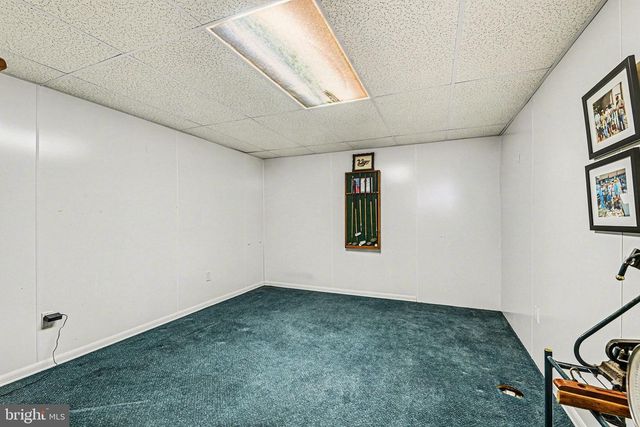 2404 RYE CIRCLE, Mechanicsburg, PA 17055