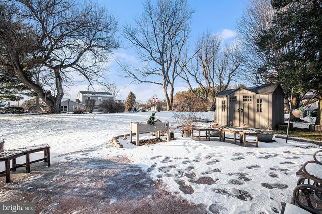 2404 RYE CIRCLE, Mechanicsburg, PA 17055