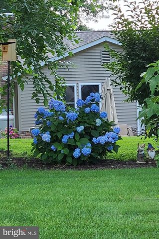 2404 RYE CIRCLE, Mechanicsburg, PA 17055