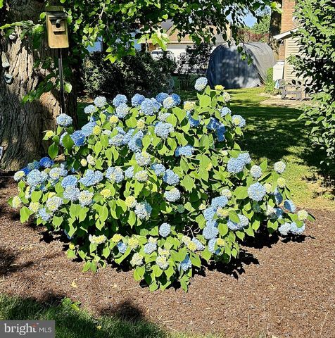 2404 RYE CIRCLE, Mechanicsburg, PA 17055