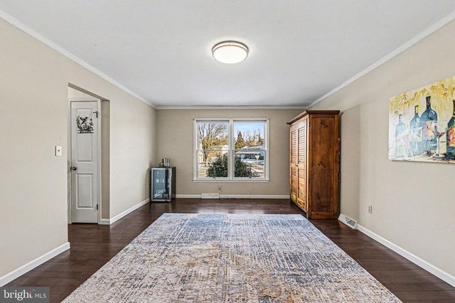 2404 RYE CIRCLE, Mechanicsburg, PA 17055