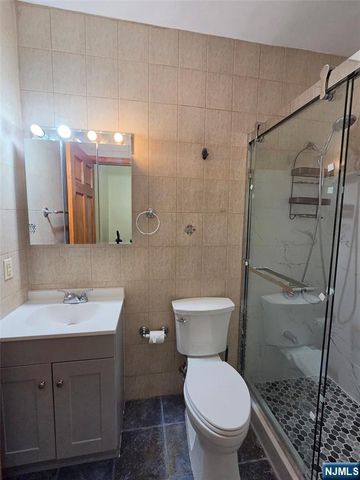 228 Main E, Ridgefield Park, NJ 07660